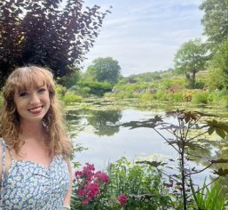 park with pond and water lilies